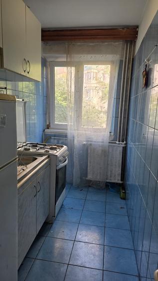 Apartament cu 2 camere semidecomandat în Narcisa