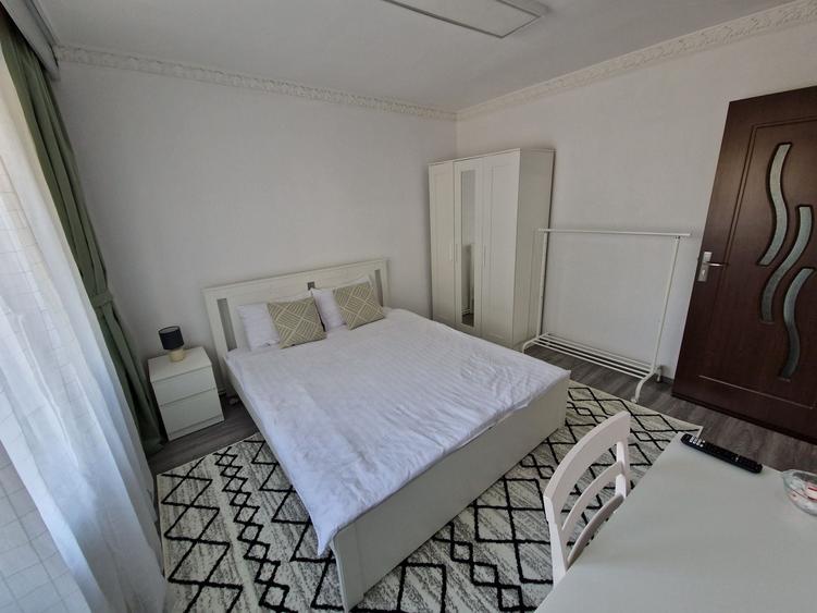 Apartament cu 2 camere decomandat în Preajba Mare