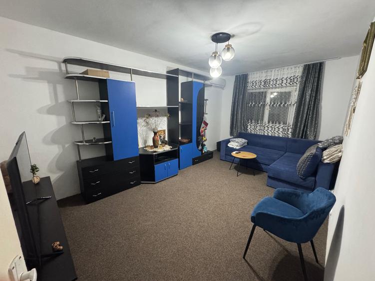 Apartament cu 2 camere decomandat în Filipeștii de Pădure