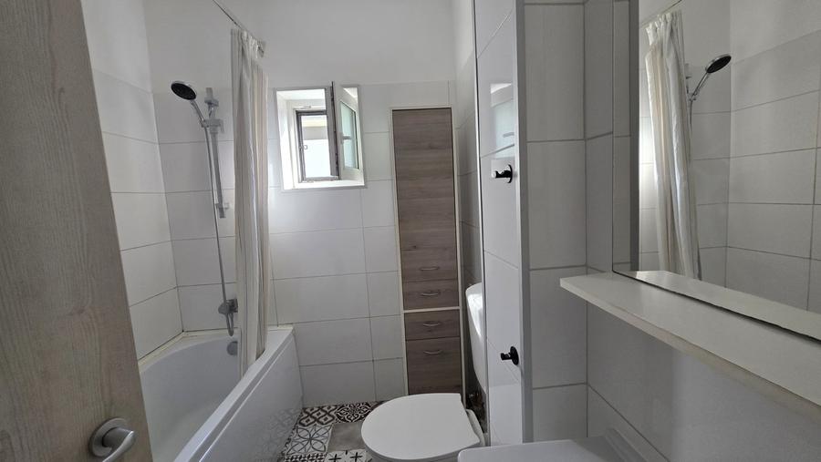 Apartament cu 3 camere decomandat, mobilat în Braytim
