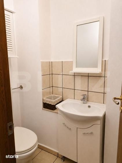 Apartament cu 3 camere în Aradului
