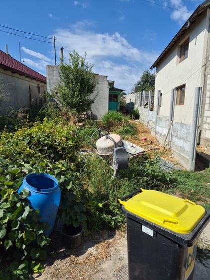Casă cu 3 camere în Lumina
