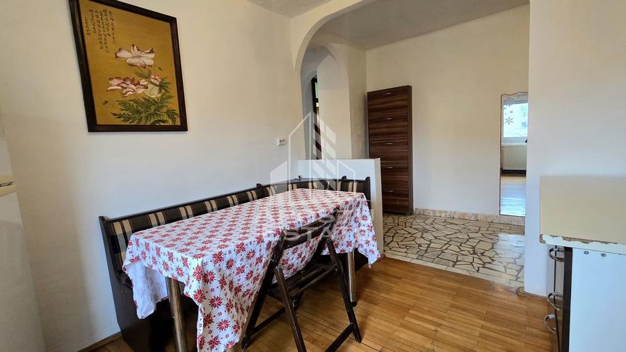 Apartament cu 2 camere decomandat în Bucovina