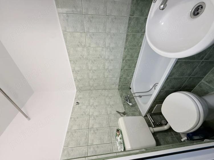 Garsonieră semidecomandată în Aradului