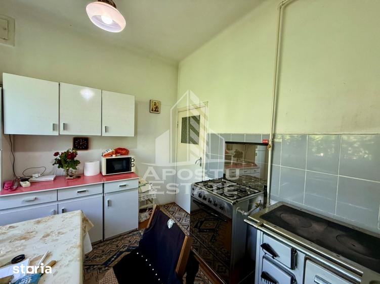Casă cu 3 camere cu Teren 332 Mp în Baba-Dochia