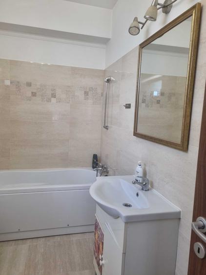 Apartament cu 2 camere decomandat în Vințu de Jos