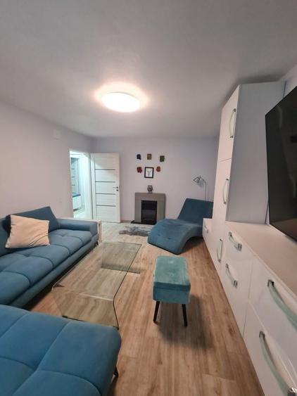 Apartament cu 2 camere decomandat, mobilat în 1 Mai