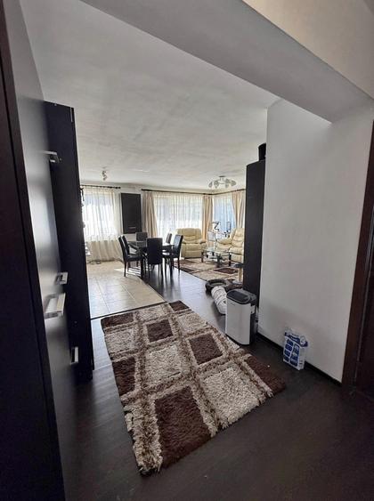 Apartament cu 2 camere semidecomandat în Florești