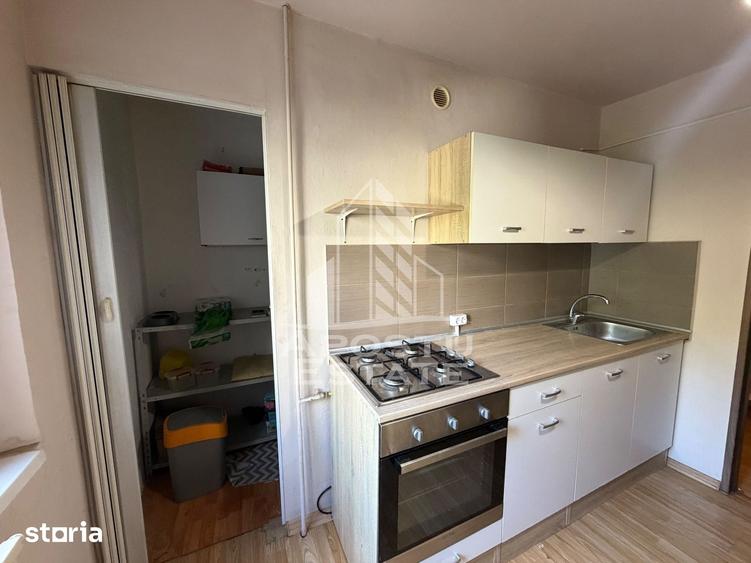 Apartament cu 2 camere în Mehala