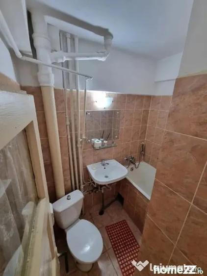 Apartament cu 2 camere semidecomandat în Ultracentral