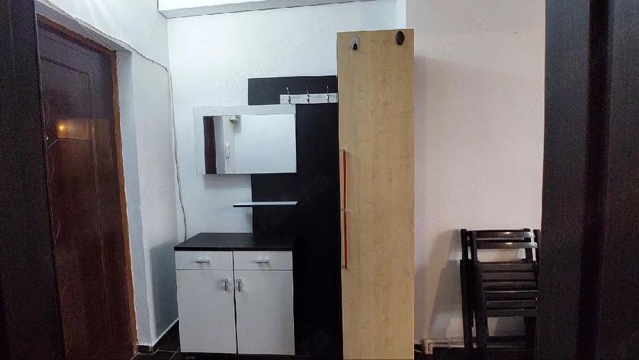 Apartament cu 2 camere semidecomandat în Florești