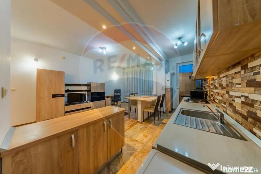 Apartament cu 3 camere decomandat în UTA