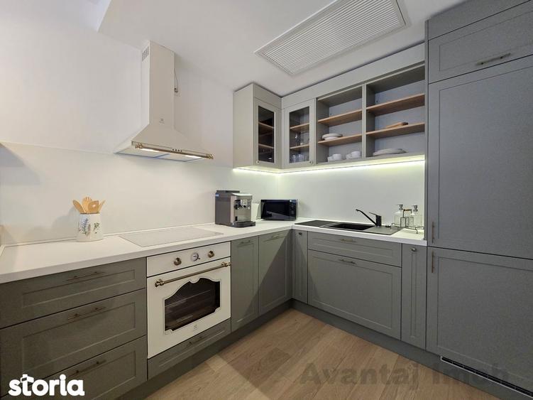 Apartament cu 2 camere, mobilat în Tei
