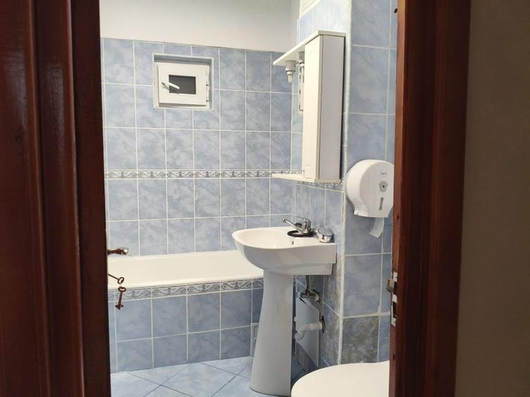 Apartament cu 3 camere în Ultracentral