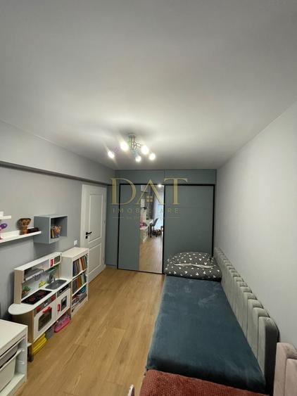 Apartament cu 3 camere, mobilat în Zorilor
