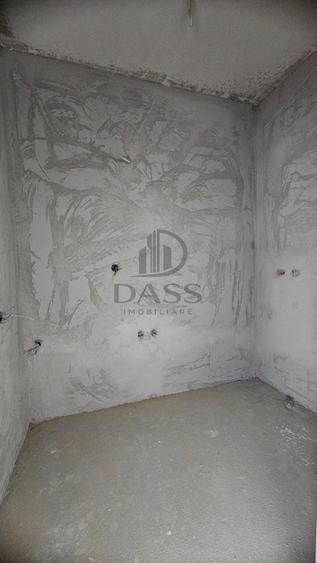 Apartament 3 camere 2 bai camara pe balcon si loc parcare Selimbar - 8