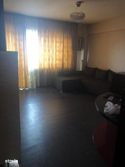 Apartament cu 6 camere în Străulești