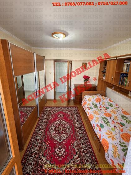Apartament cu 3 camere decomandat în Popa Șapcă
