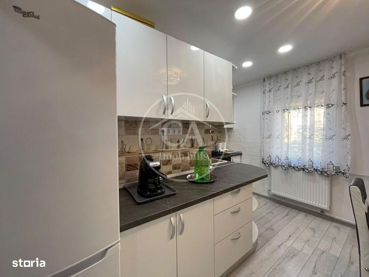 Apartament cu 2 camere decomandat în Valenta