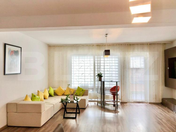 Casă cu 5 camere cu Teren 60 Mp în Central