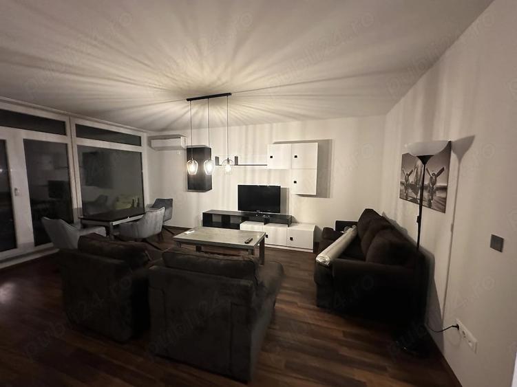 Apartament cu 2 camere decomandat în Soarelui