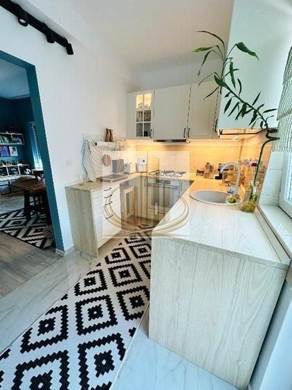 Apartament cu 2 camere semidecomandat, mobilat în Giroc