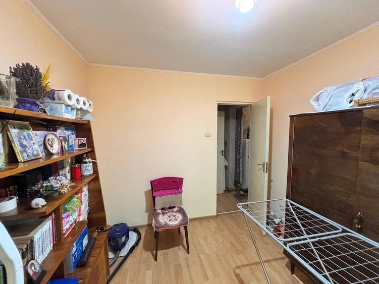 Apartament cu 3 camere decomandat în Nord