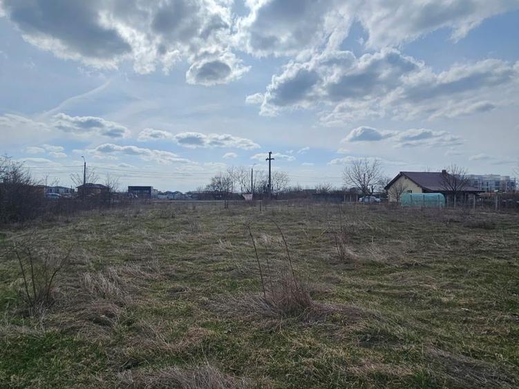 Teren investiție, de 8,980 mp, în Tunari