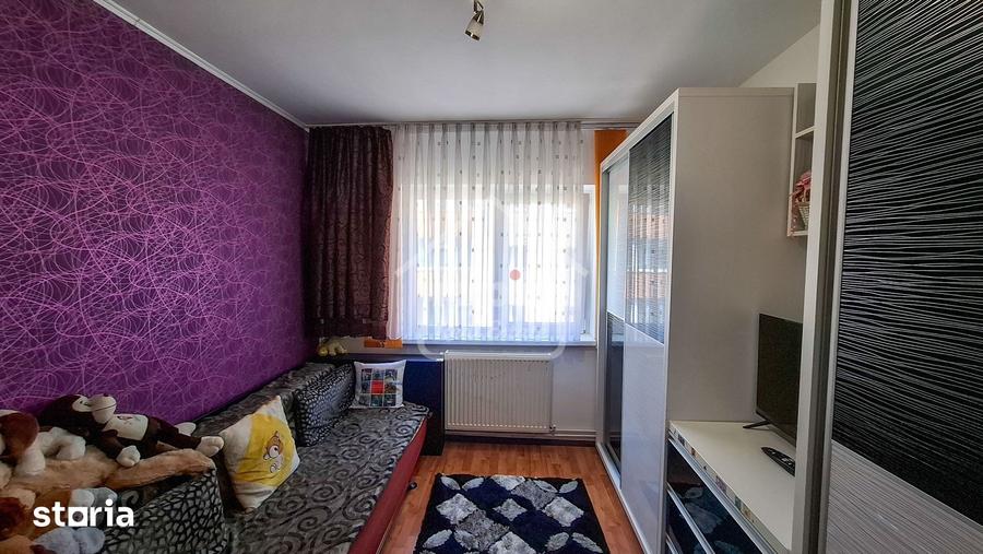 Apartament cu 3 camere decomandat, mobilat în Astra