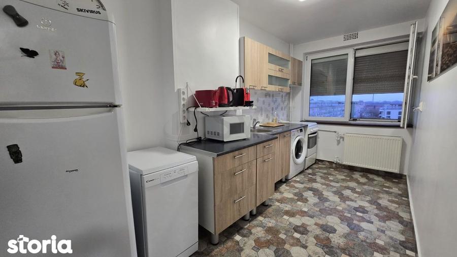 Apartament cu 2 camere, mobilat în Cantemir
