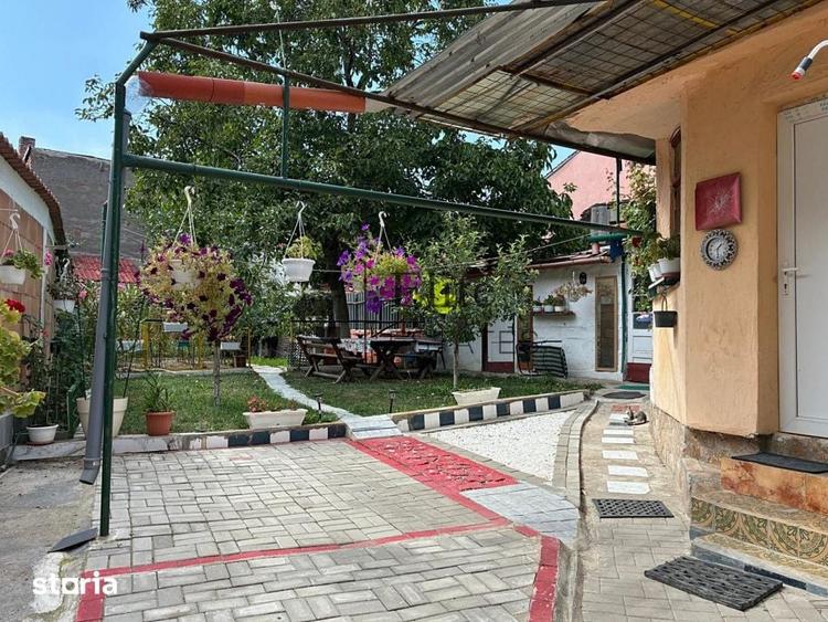 Casă cu 4 camere cu Teren 411 Mp în Ultracentral