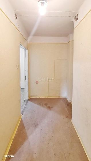 Apartament cu 4 camere decomandat în Bartolomeu