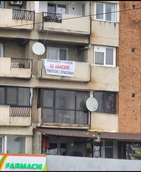 Apartament 2 camere DECOMANDAT, 65 mp, 2 balcoane, etaj 3 Strehaia - 2