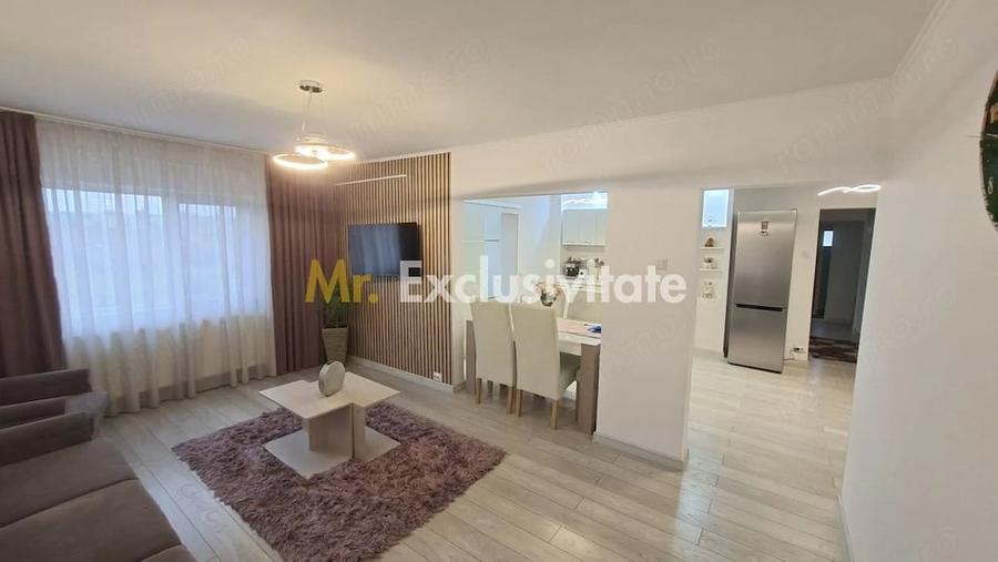 Apartament cu 3 camere decomandat în Eremia