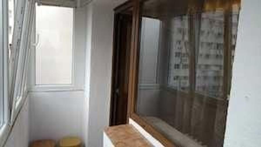 Apartament cu 2 camere decomandat, mobilat în Veteranilor