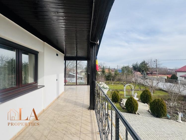 Casă individuală cu 7 camere cu Canalizare în Bolintin-Vale