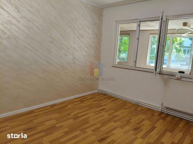 Apartament 3 camere, etaj 1, Renovat Integral, Viziru 1 - 4