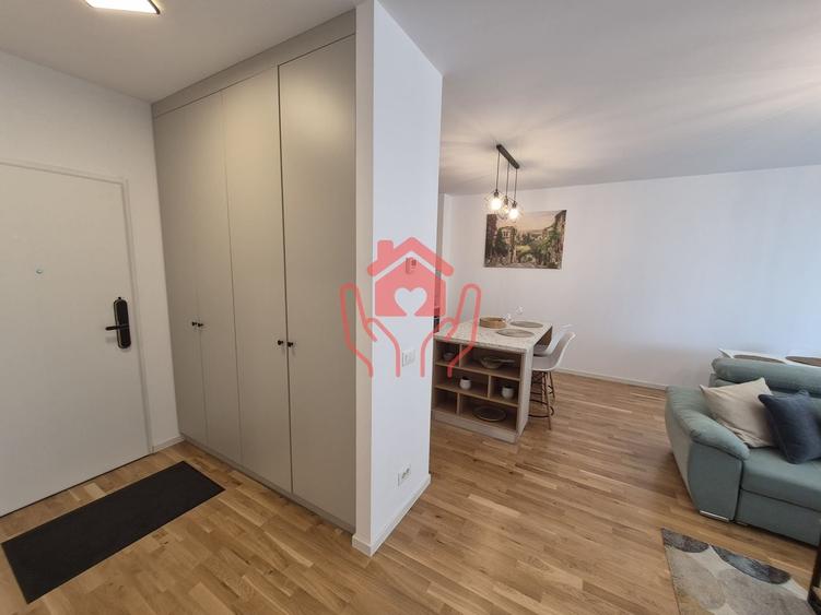 Apartament cu 2 camere semidecomandat, mobilat în Băneasa