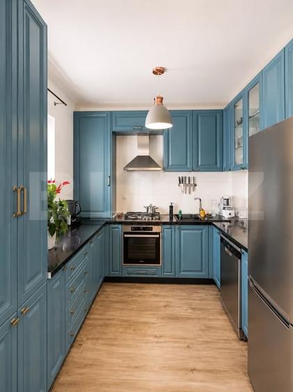 Apartament cu 3 camere decomandat, mobilat în Iris