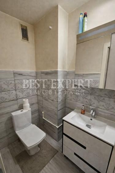 Apartament cu 3 camere decomandat în Unirii