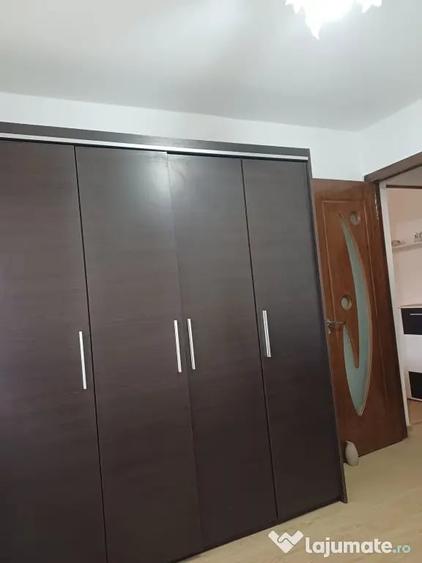 Apartament cu 2 camere nedecomandat în Central