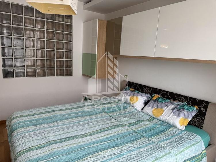Apartament cu 2 camere decomandat, mobilat în UTA