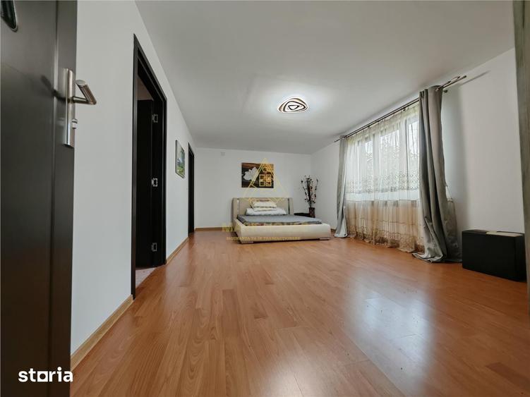 Casă cu 6 camere cu Teren 800 Mp în Gârleni