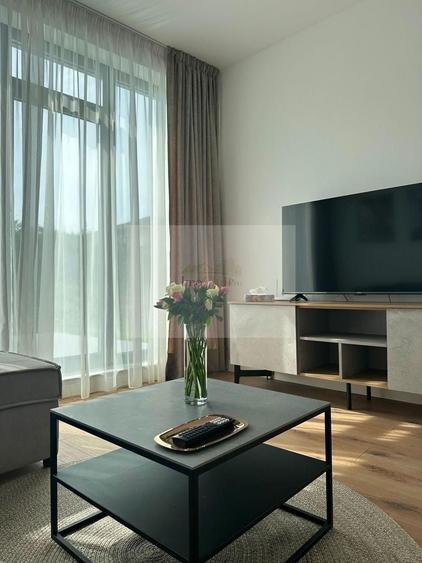 Duplex cu 4 camere cu Canalizare în Bună Ziua