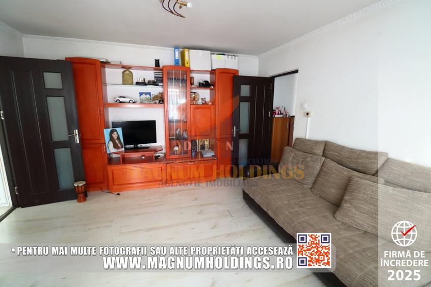 Apartament cu 3 camere, mobilat în Prundu