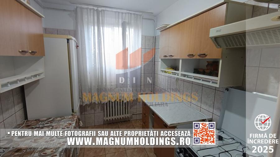 Apartament cu 2 camere semidecomandat, mobilat în Craiovei