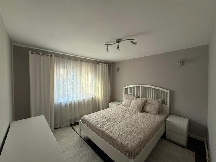 Apartament cu 3 camere decomandat, mobilat în Obcini