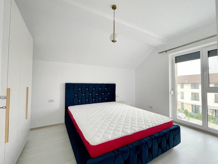 Apartament cu 3 camere decomandat, mobilat în Moșnița Veche