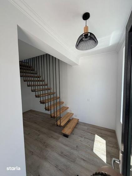 Casă cu 4 camere cu Teren 100 Mp în Central