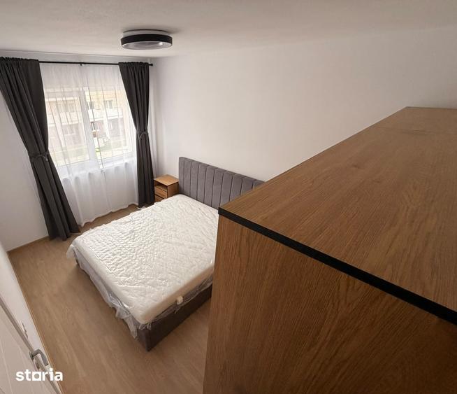 Apartament cu 2 camere în Tractorul